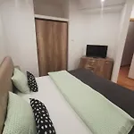 Ultracentral Apartmán *