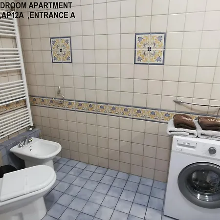 Ultracentral Apartment